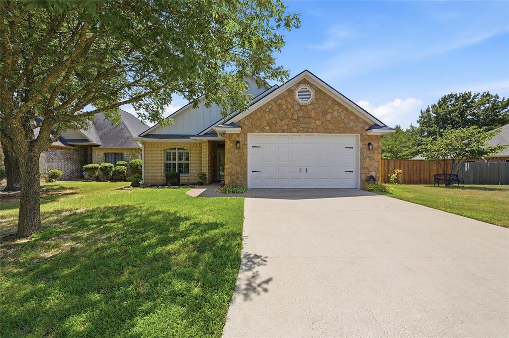 35 Greenway Bend — photo