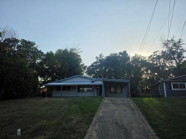 1011 Park Drive — photo