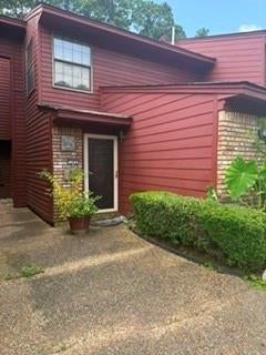 103 Fountain View Drive — photo