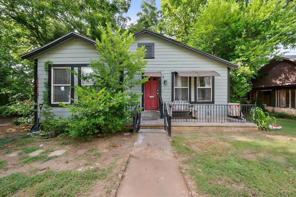 712 W Dye Street — photo