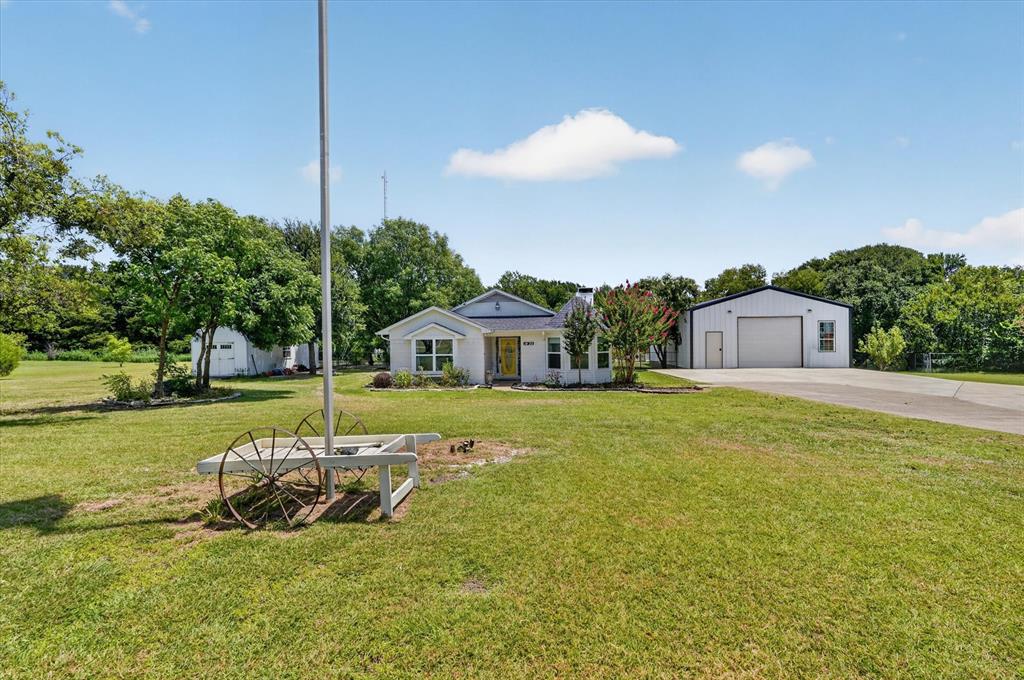 1425 Pioneer Drive — photo