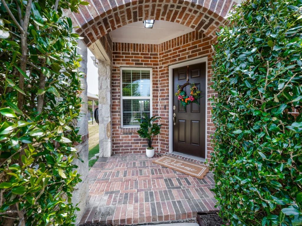 7928 Cool River Drive — photo