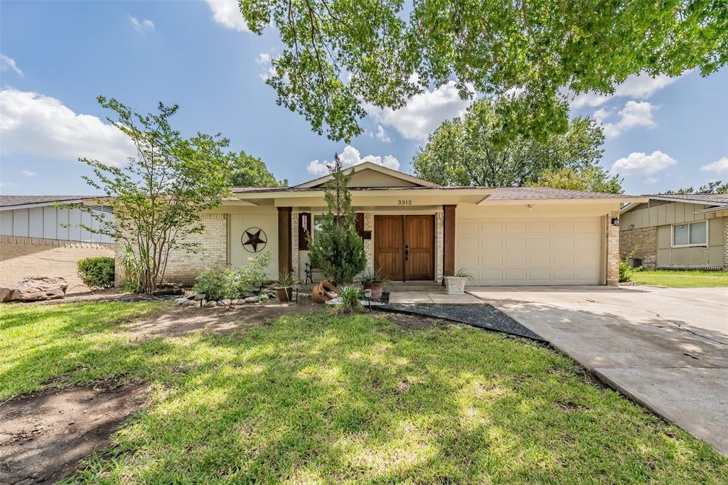 3312 Sharon Circle — photo