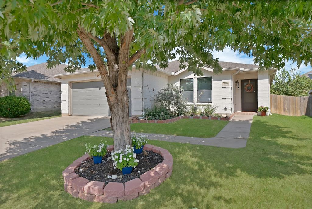 7604 Scarlet View Trail — photo
