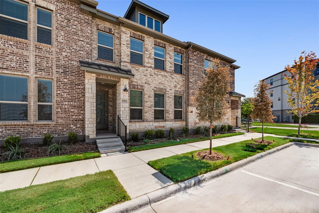 8321 Bayside Drive — photo