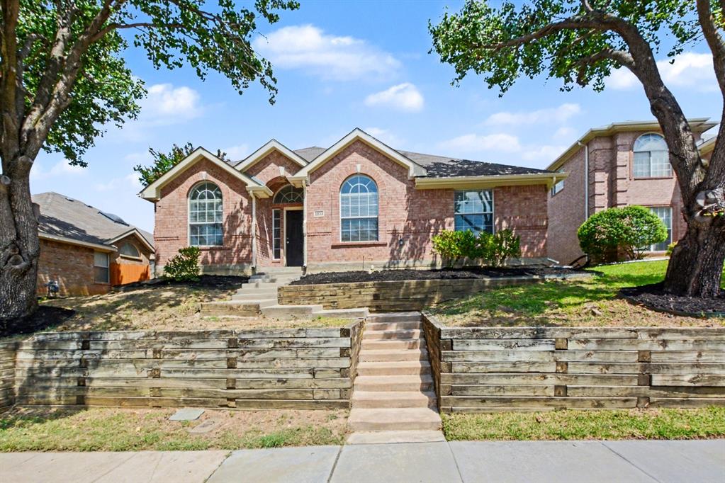 2033 Piedmont Drive — photo