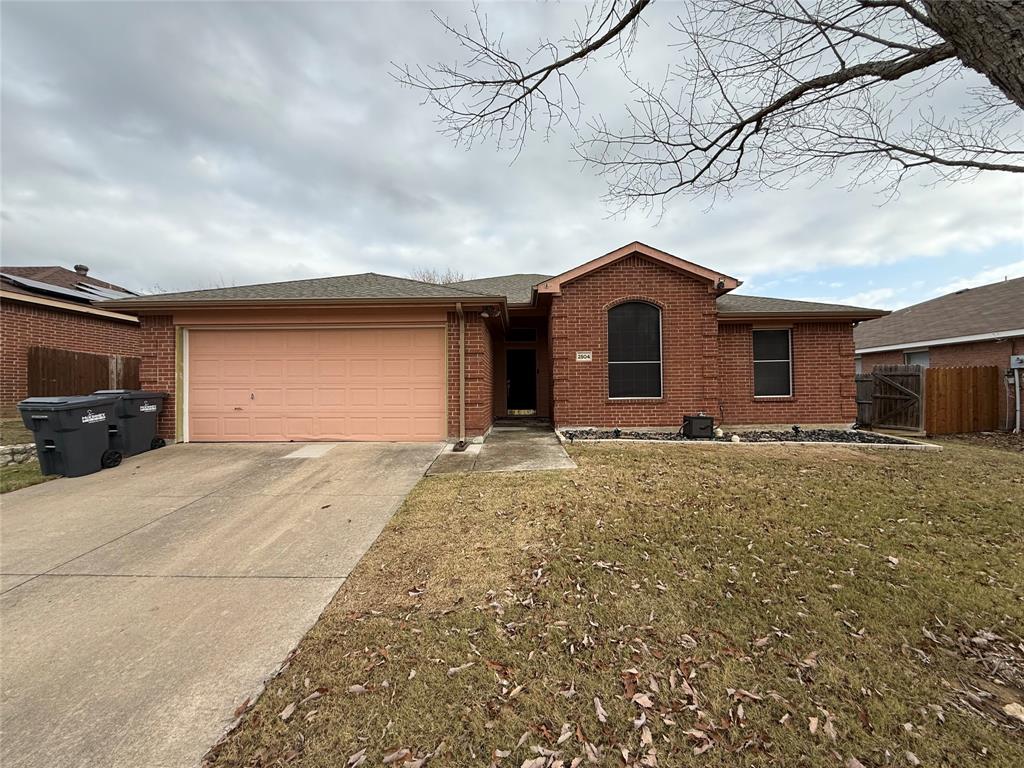 2504 Highridge Drive — photo