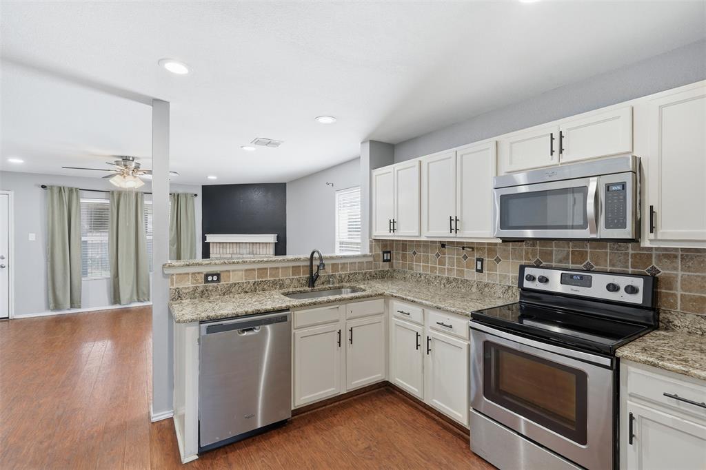 972 Mosaic Drive — photo