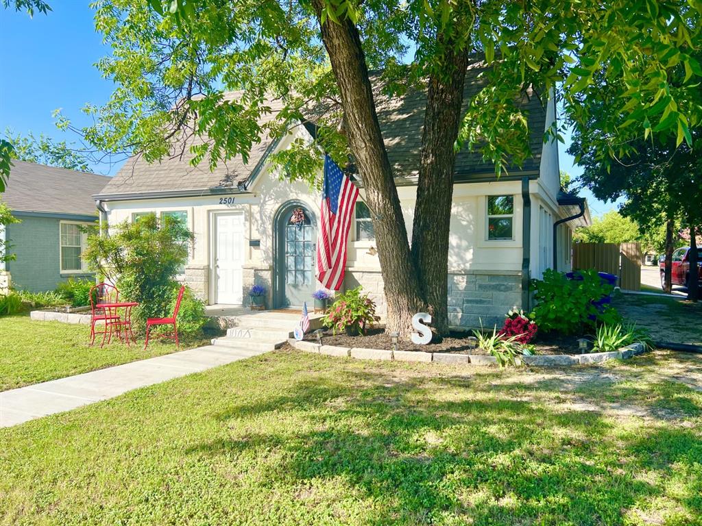 2501 Austin Avenue — photo