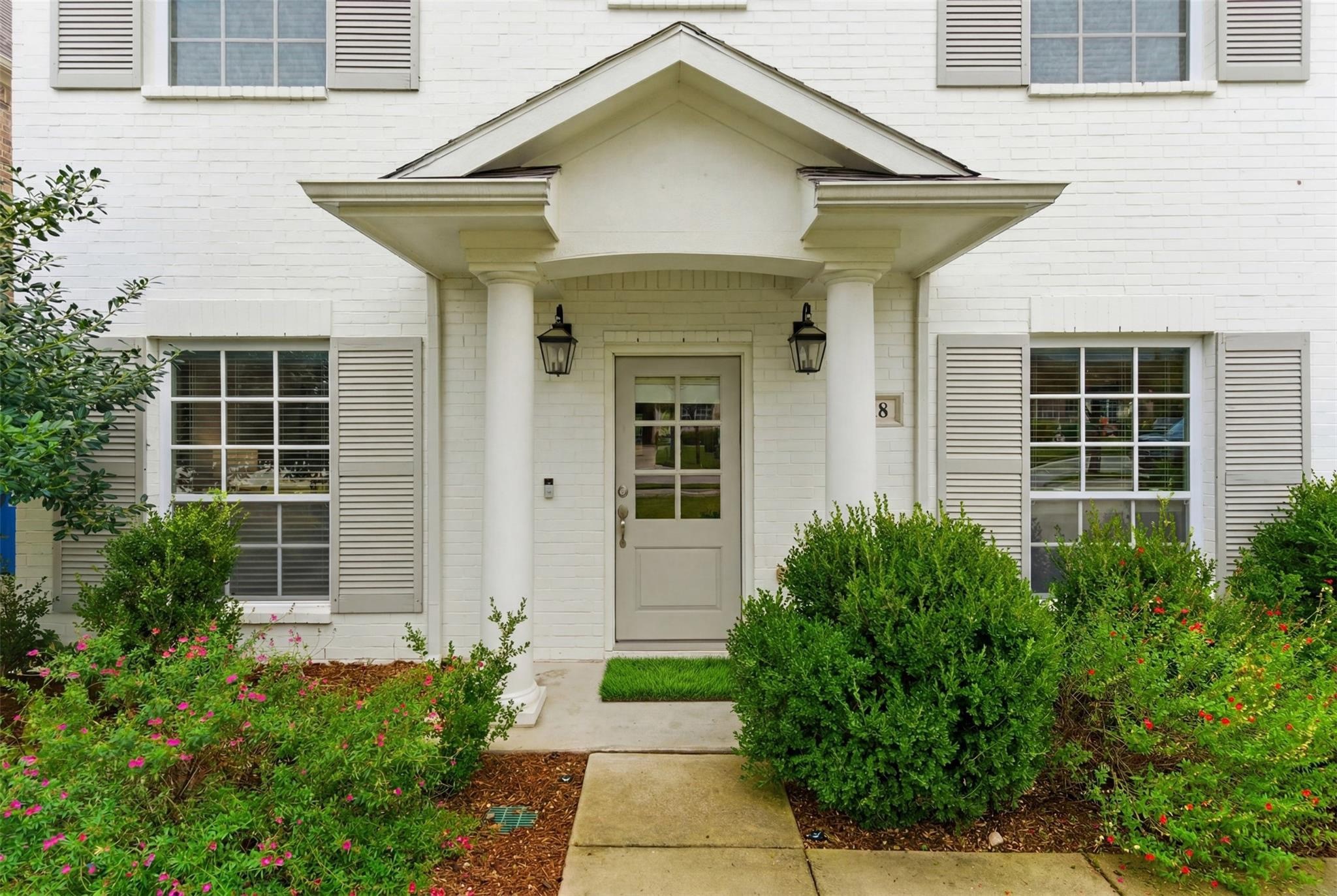 318 Blue Stem Lane — photo
