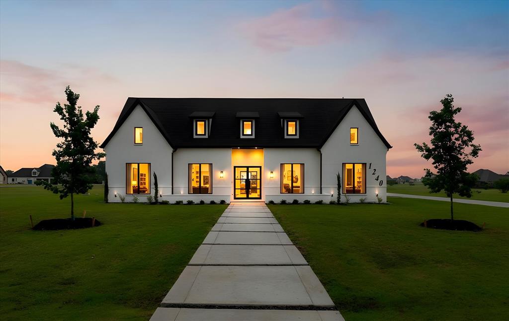 1240 Deerfield Drive — photo