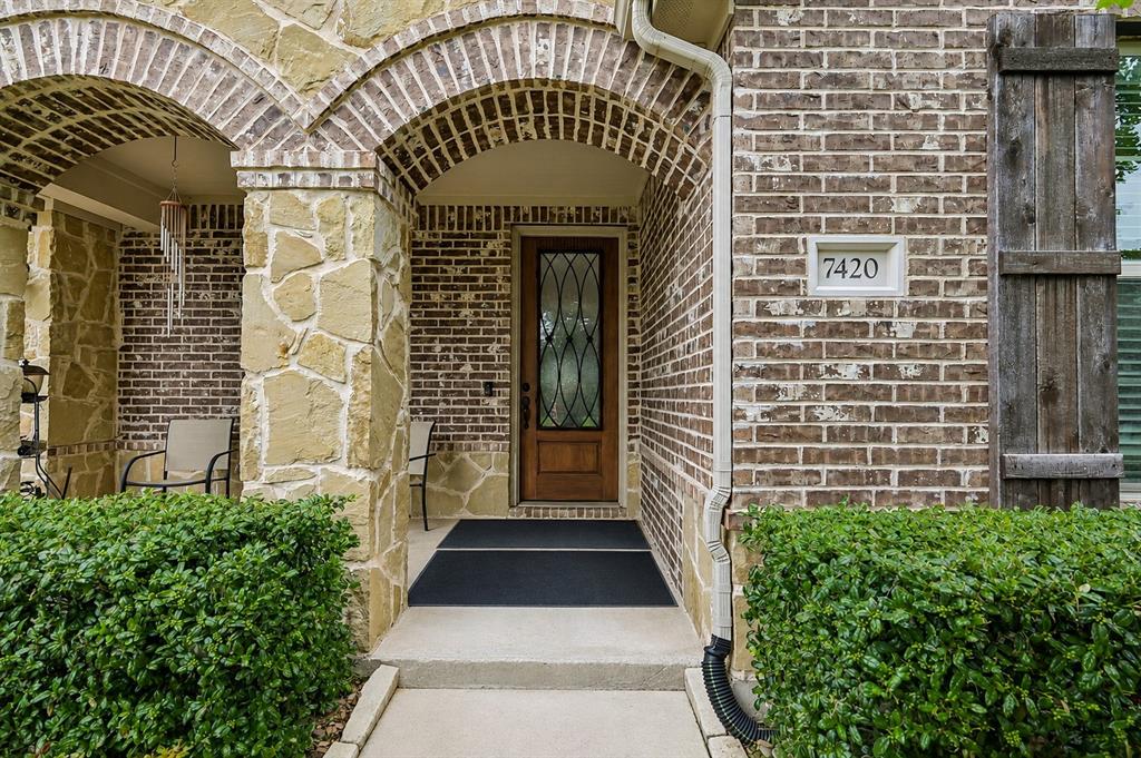 7420 E Fork Lane — photo