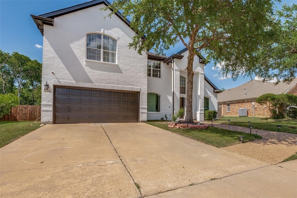 230 Longhorn Trail — photo