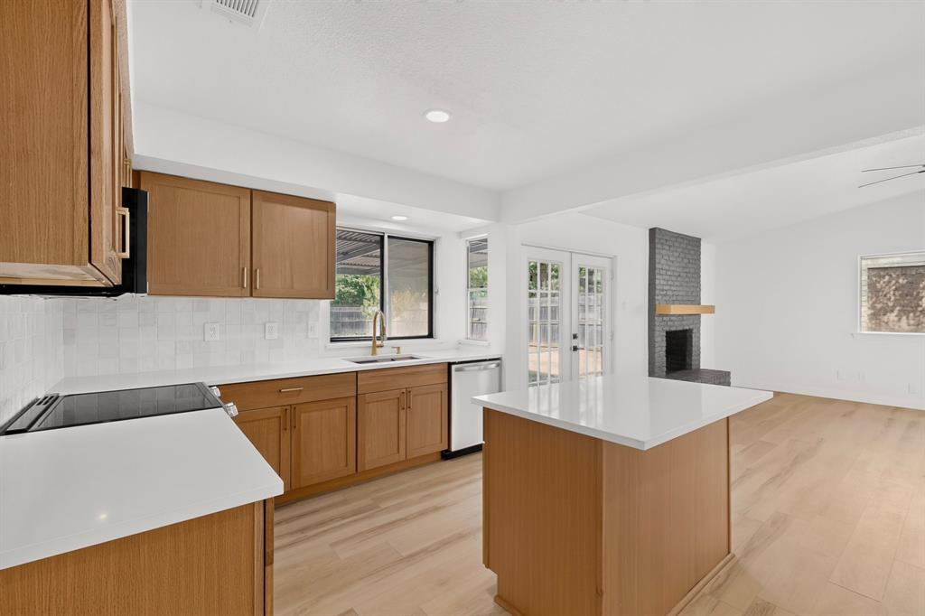 11231 Pelican Drive — photo