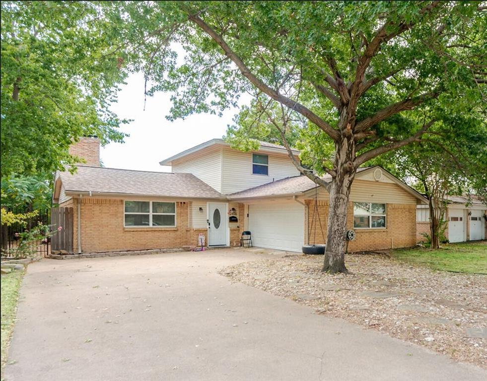 2416 Summer Place Drive — photo