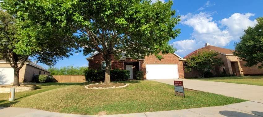2604 Winterberry Lane — photo