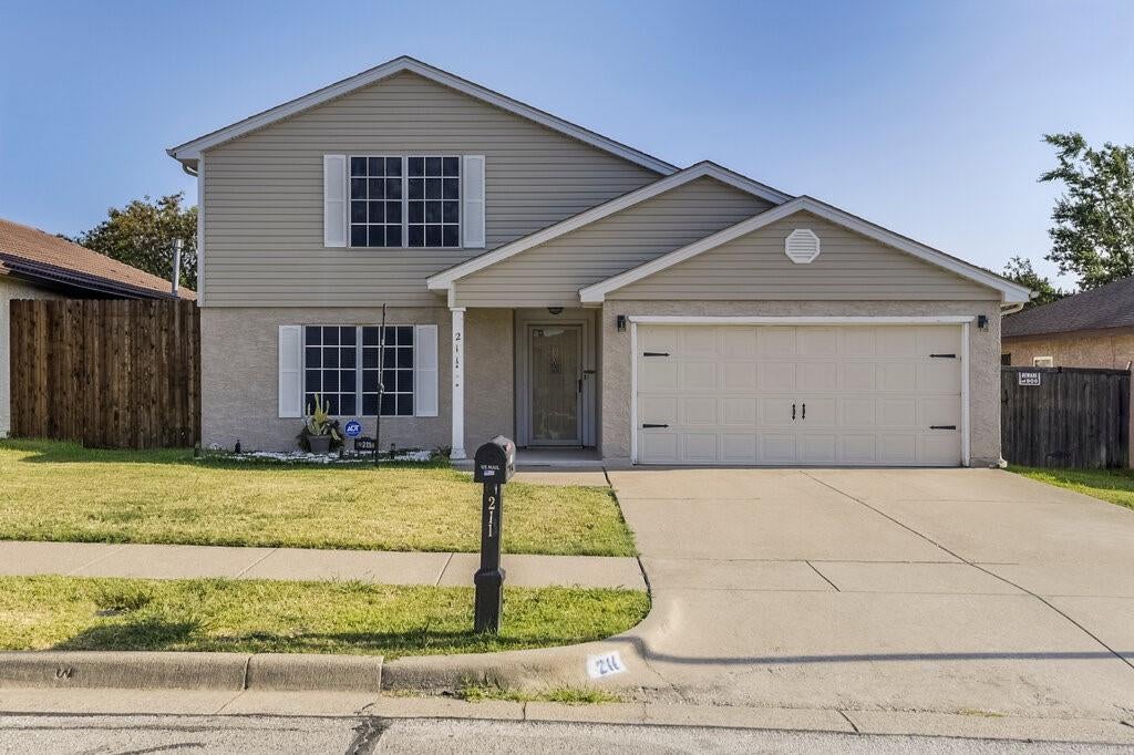 211 Faircrest Drive — photo