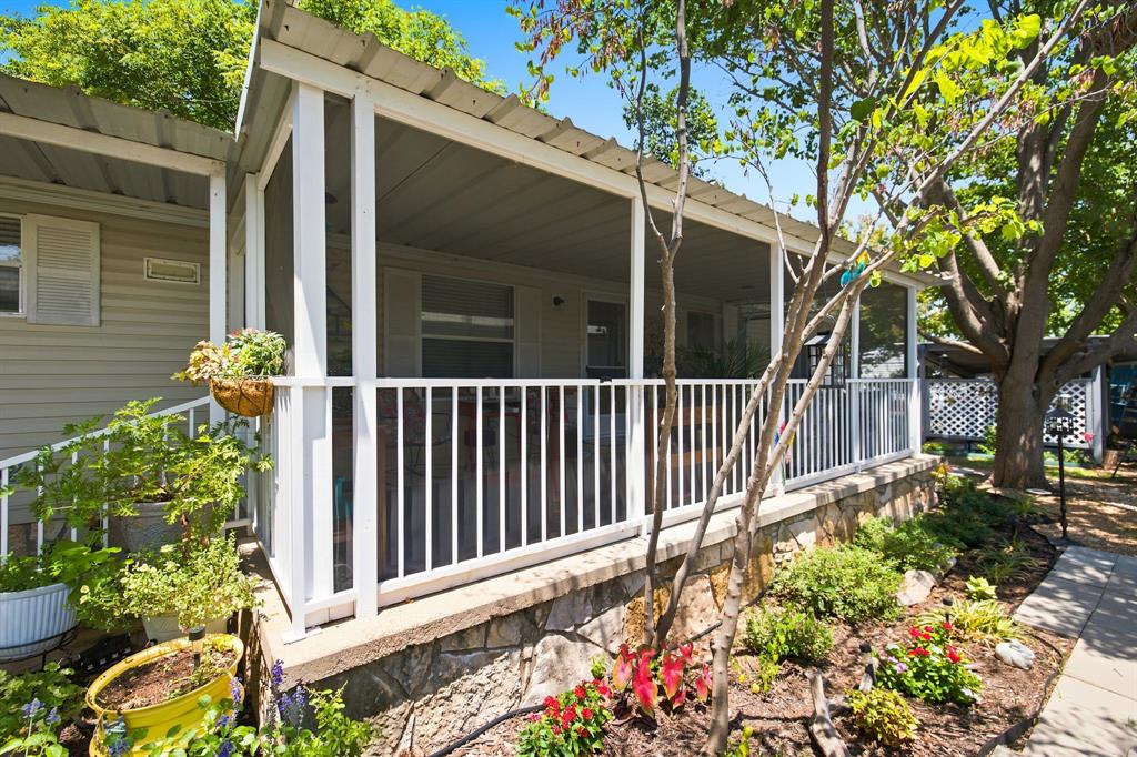 206 Brazos Harbor Drive — photo