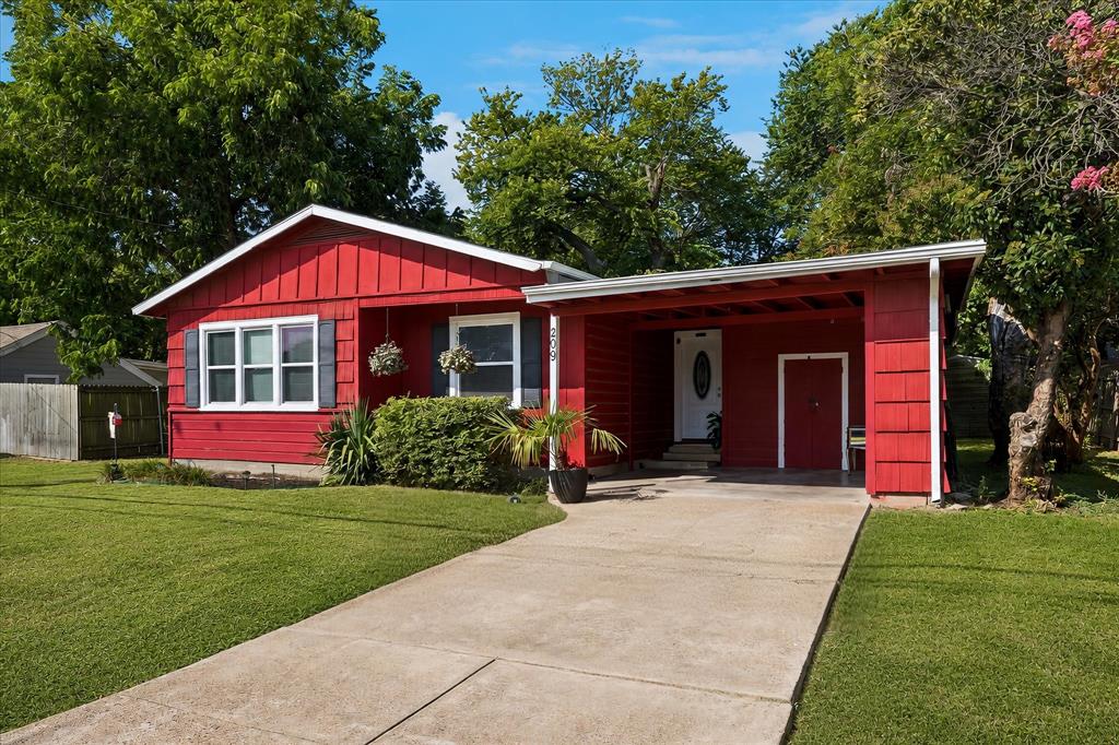209 Kirksey Street — photo
