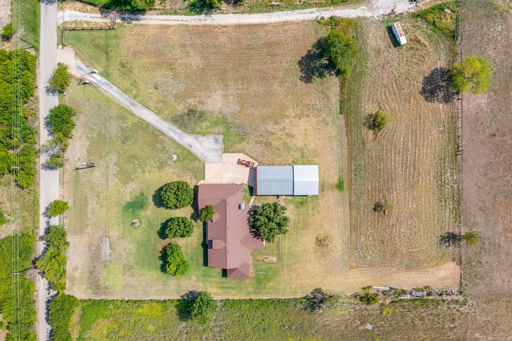 7921 County Road 915B — photo