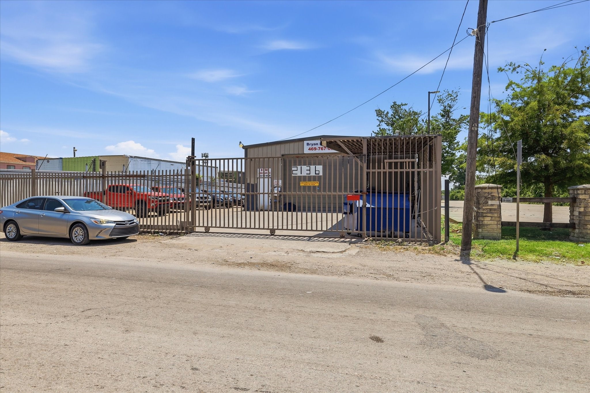 2136 California Crossing Road — photo