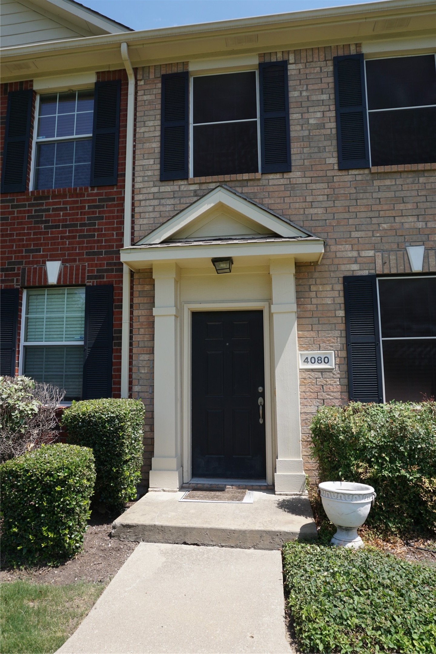 4080 Kyndra Circle — photo