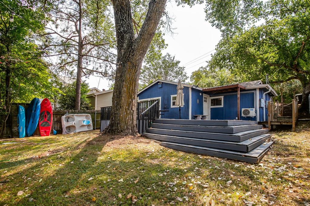 1130 W Lake Drive — photo