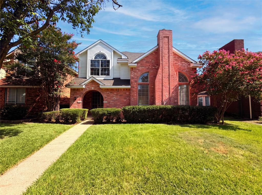 2909 Lois Lane — photo