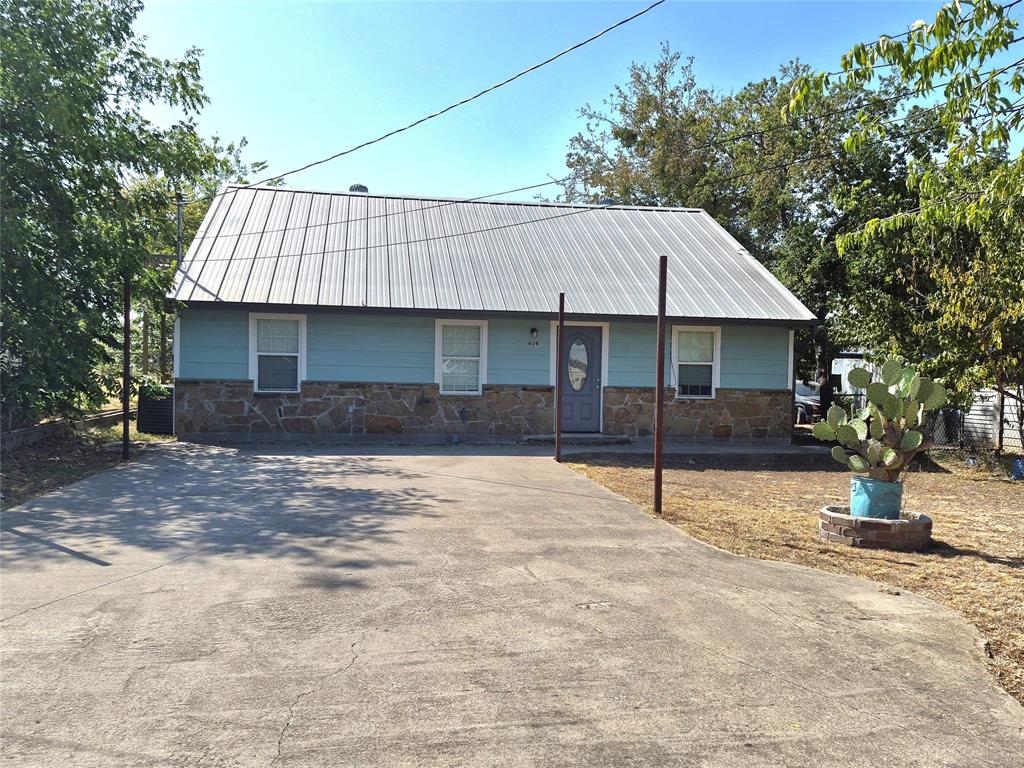 606 E Clifton Street — photo