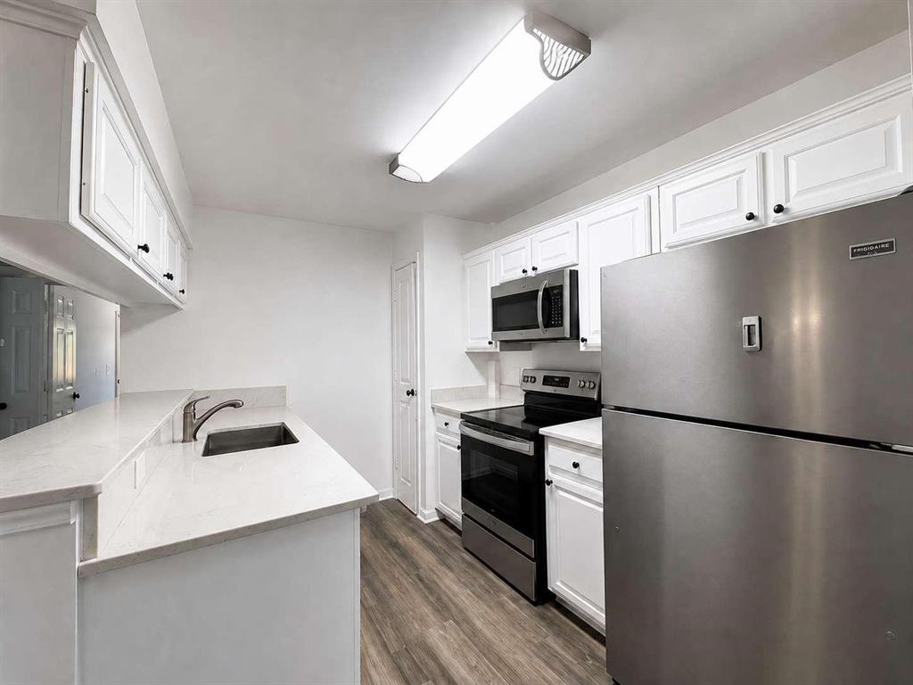 305 N Arizona Drive 307 — photo