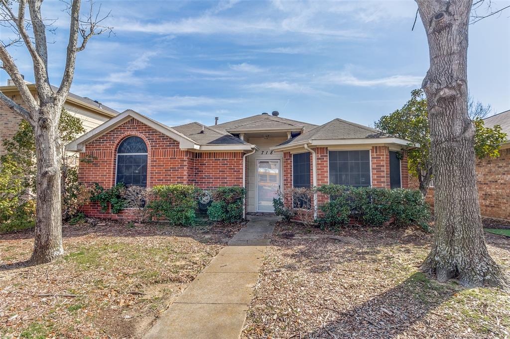 718 Indianpaint Drive — photo