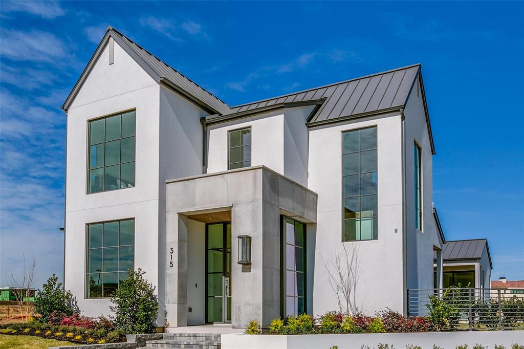 315 Regal Lane — photo