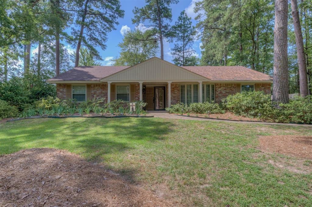 1105 North Acres Circle — photo