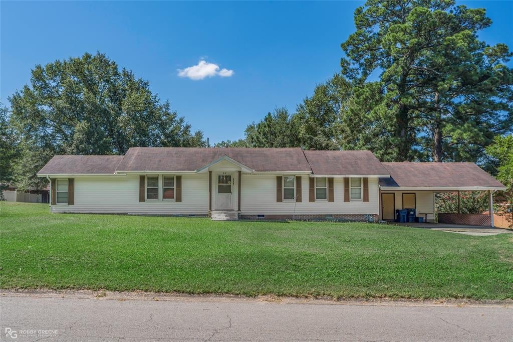 2030 Dogwood Drive — photo
