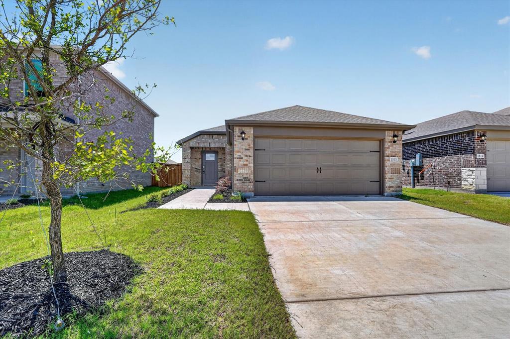 1818 Potomac Lane — photo