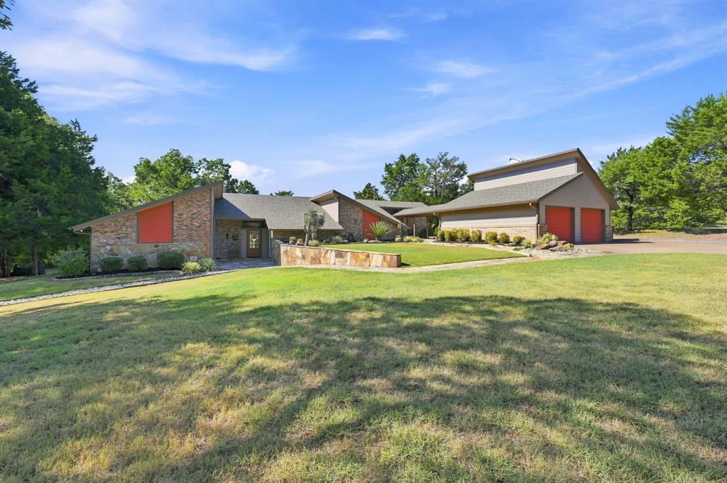 3840 Mockingbird Lane — photo