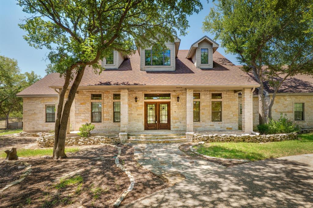 735 Winding Trail — photo