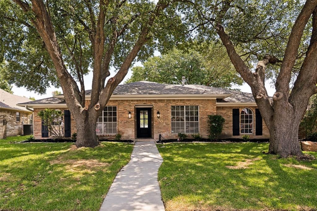 3402 Carla Drive — photo