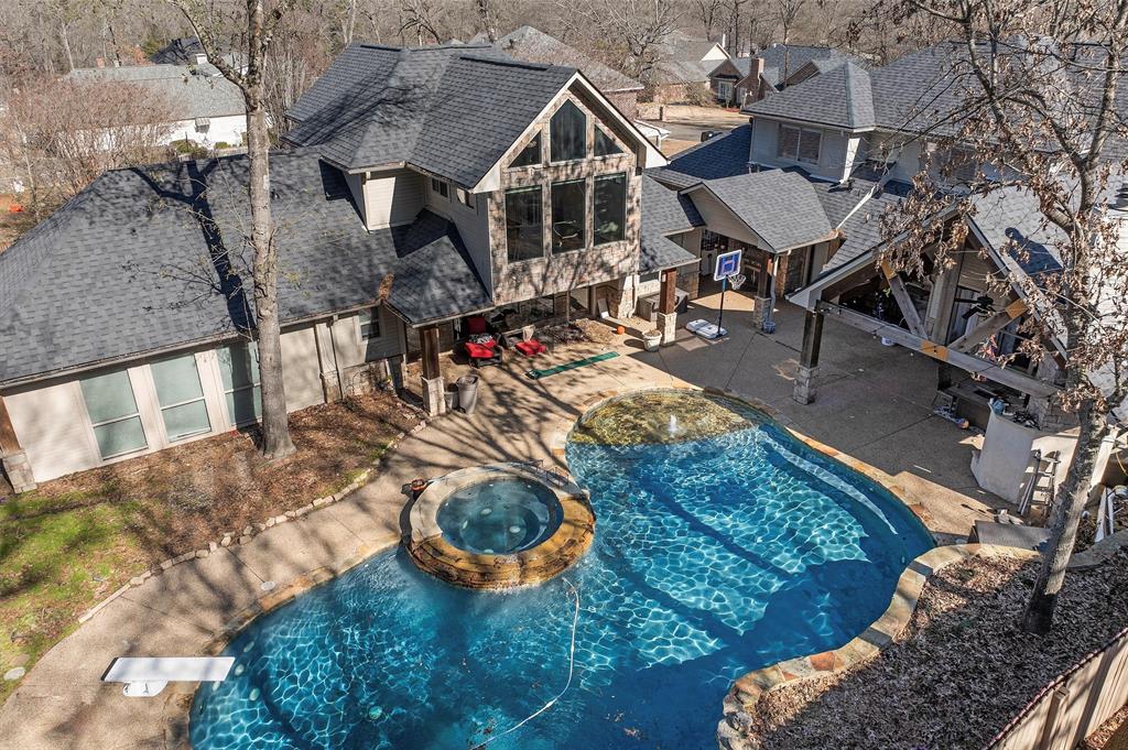 3815 Holly Ridge Drive — photo