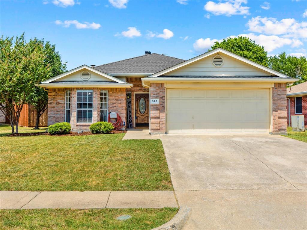 325 Lake Travis Drive — photo