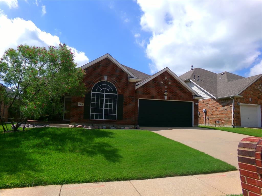 663 Morgan Drive — photo