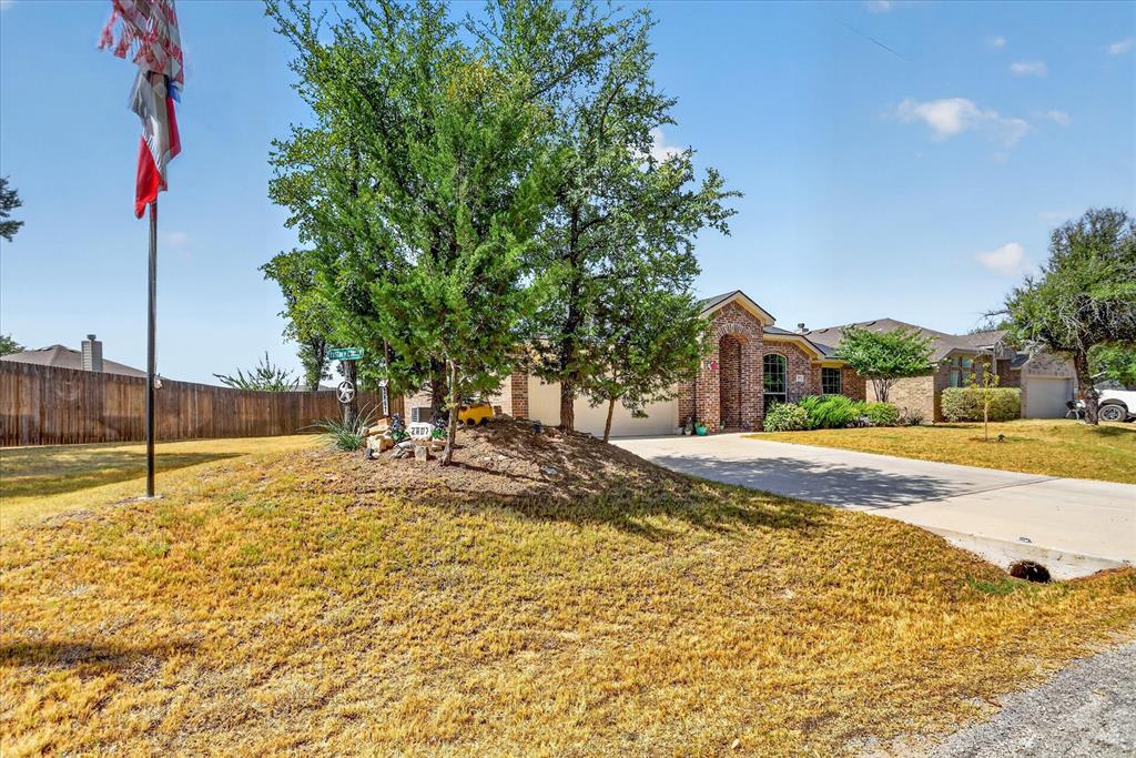 2807 River Ridge Court — photo