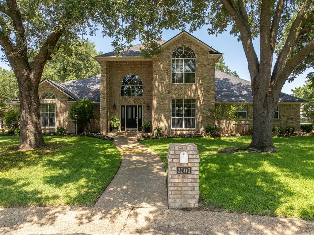 3500 Timberleaf Circle — photo
