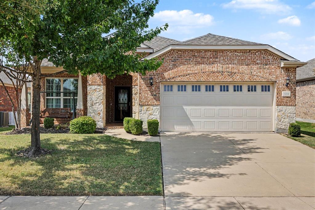 3214 Castaway Lane — photo