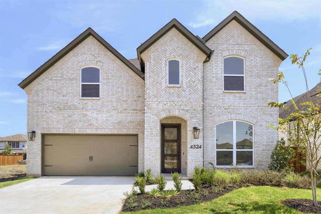 4324 Double Diamond Drive — photo