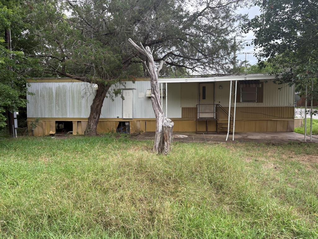 4201 Oto Court — photo