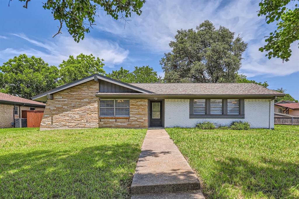 2309 Woodlawn Drive — photo