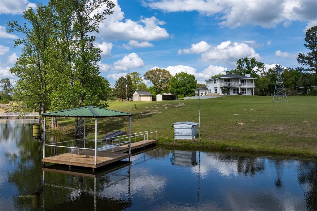 3672 FM 1861 — photo