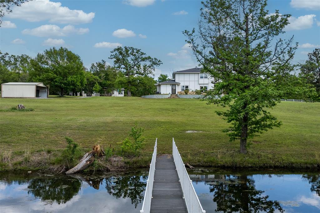 3672 E FM 1861 — photo