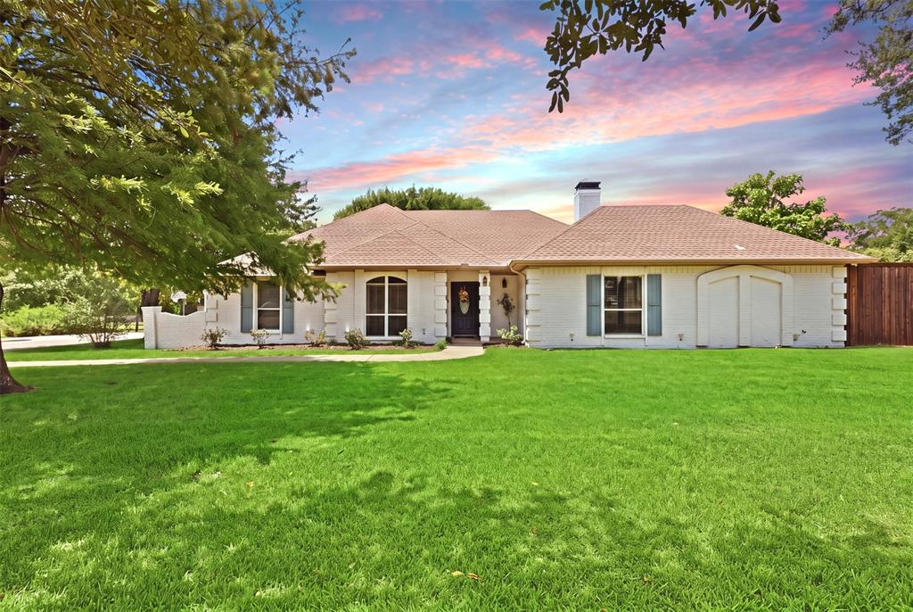 10722 Woodbridge Drive — photo